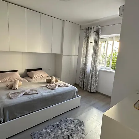 Euphoria 2 Apartment Tirana