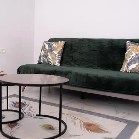 Apartment Euphoria 2 *
